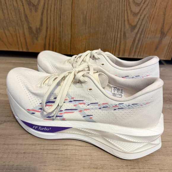 Asics Shoes - Women's Asics Sonicblast size 8 B(regular width)